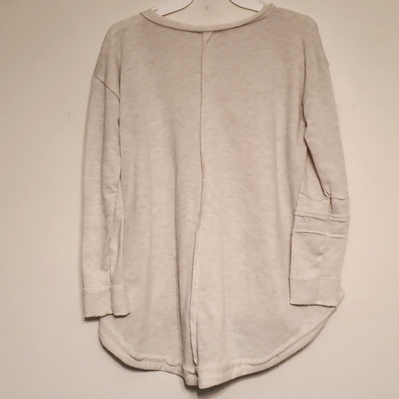 12pm by Mon Ami off white sweater. - Picture 3 of 4